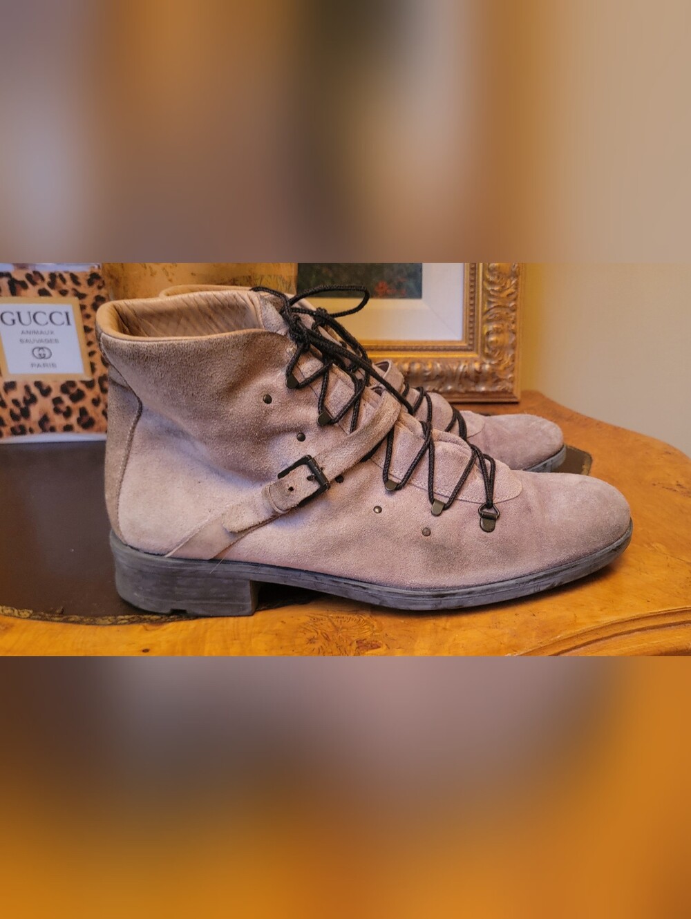 GUCCI Men's Beige Suede Lace Up Boots Size 10 D